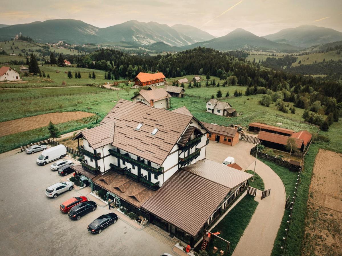 Popasul Transilvania Piatra Fântânele Eksteriør bilde